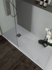 Piatto doccia in marmoresina 80x80 angolo h 2,5 bianco.
